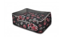Doggy Be  Lounge Bed Skull & Roses