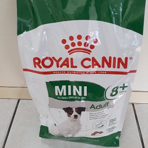 Royal Canin Mini Adult 8+ 2kg